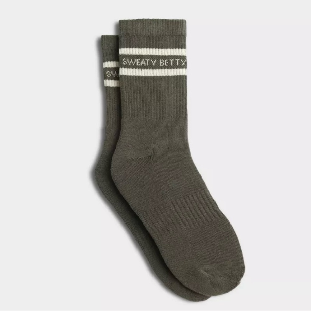 NWT Sweaty Betty Varsity Slogan Socks in Umbra Green Size 6-8